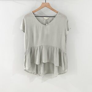 NWT Sim & Sam Short Sleeve Ruffle Bottom Babydoll Blouse Gray Size XL